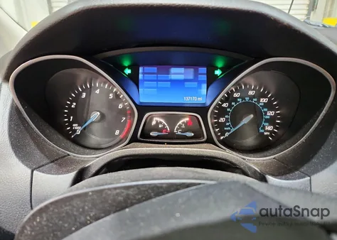 2014 Ford Focus Se z USA, uszkodzony, nr VIN 1FADP3F2XEL280142